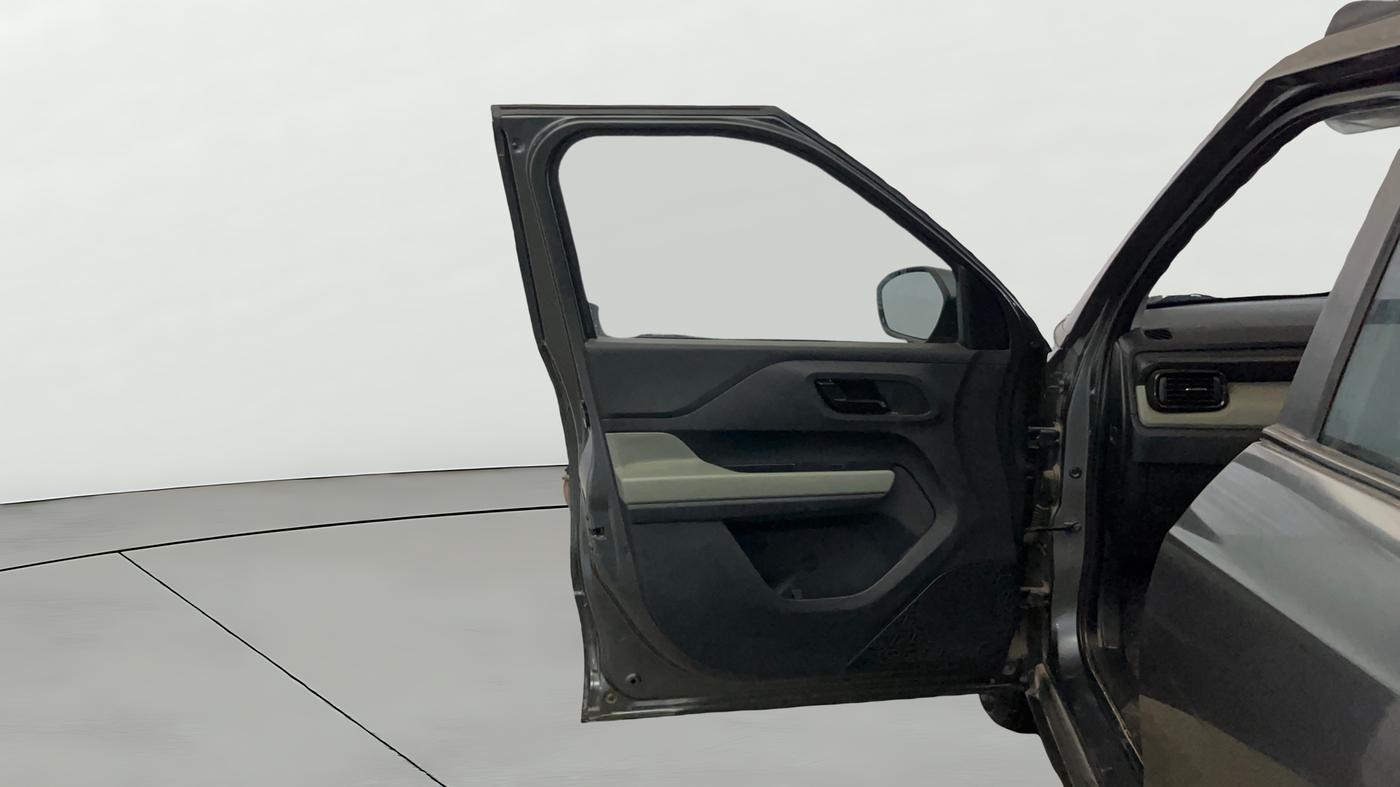 2023 Tata PUNCH ADVENTURE MT, Petrol, Manual, 37,330 km, LHS Front Door