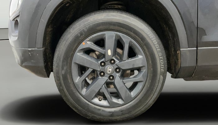 2022 Tata Harrier XT PLUS 2.0L KRYOTEC DARK EDITON, Diesel, Manual, 89,505 km, Left Front Wheel