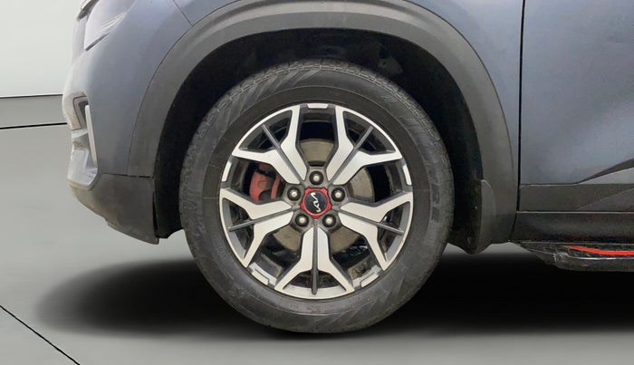 2022 KIA SELTOS GTX PLUS AT 1.5 DIESEL, Diesel, Automatic, 49,717 km, Left Front Wheel