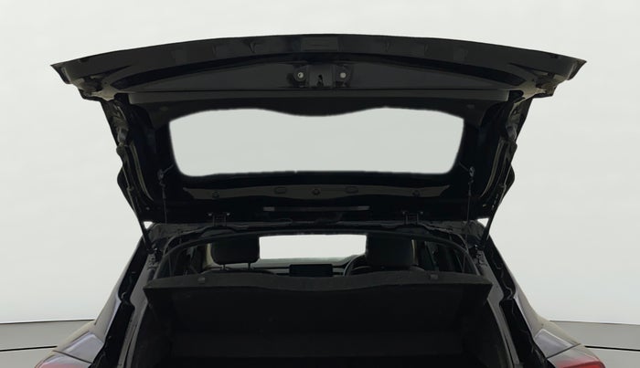 2023 Renault Kiger RXZ TURBO CVT, Petrol, Automatic, 48,965 km, Boot Door Open