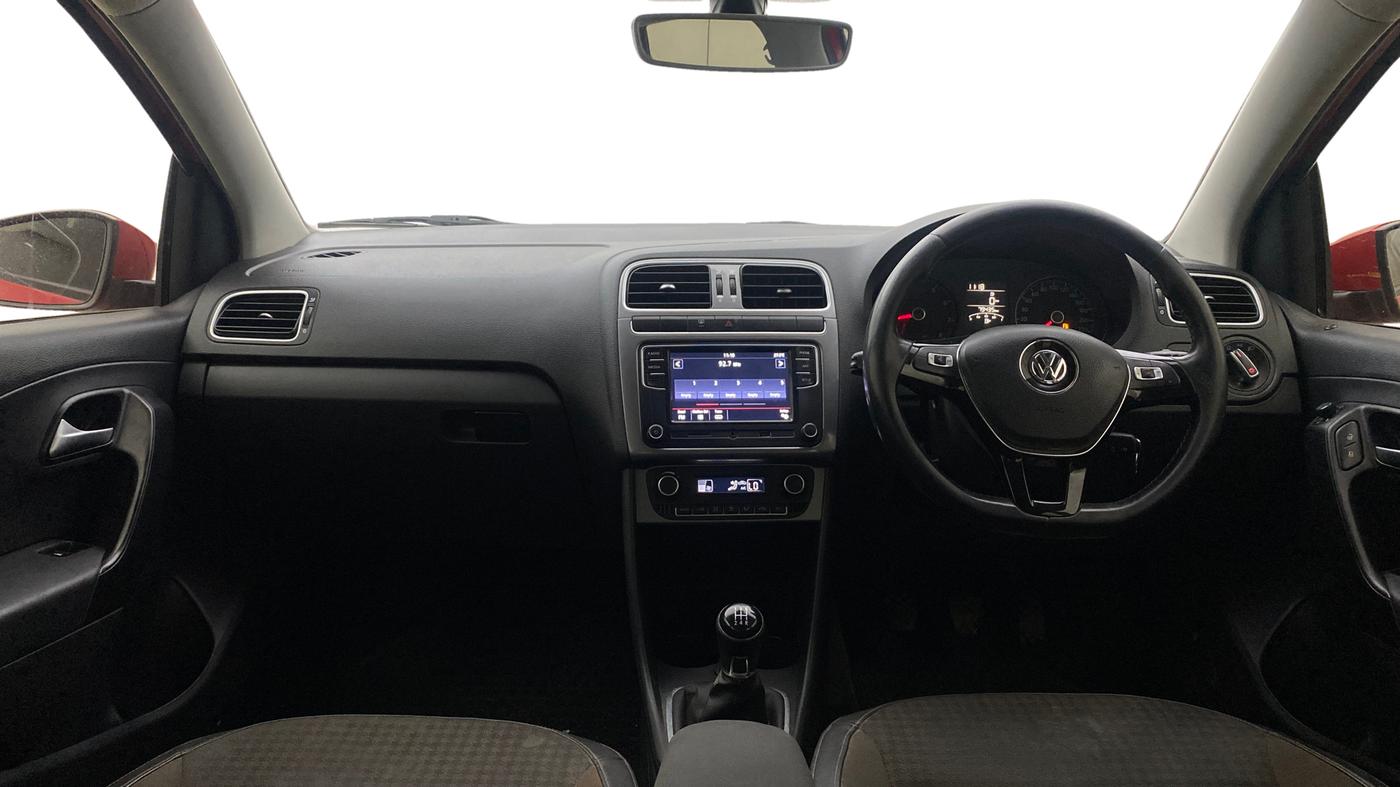 2018 Volkswagen Polo HIGHLINE PLUS 1.0 16 ALLOY, Petrol, Manual, 79,434 km, Dashboard