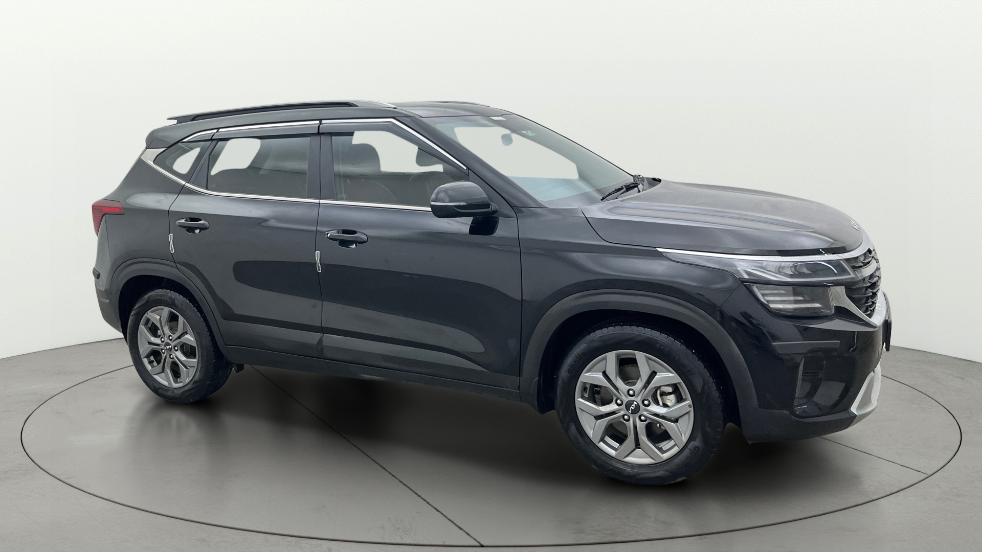 2025 KIA Seltos 2023-2026 HTK Plus (O) 1.5 Petrol MT