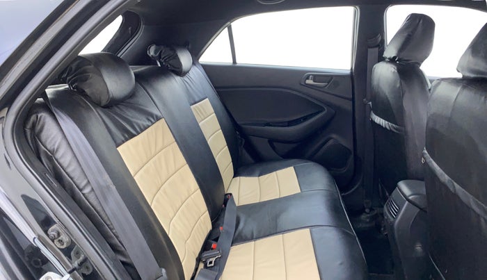 2016 Hyundai i20 Active 1.2 SX, Petrol, Manual, 73,422 km, Right Side Rear Door Cabin