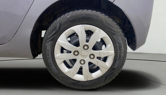 2016 Hyundai Eon MAGNA +, Petrol, Manual, 27,448 km, Left Rear Wheel