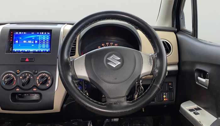 2018 Maruti Wagon R 1.0 LXI CNG, CNG, Manual, 60,120 km, Steering Wheel Close Up