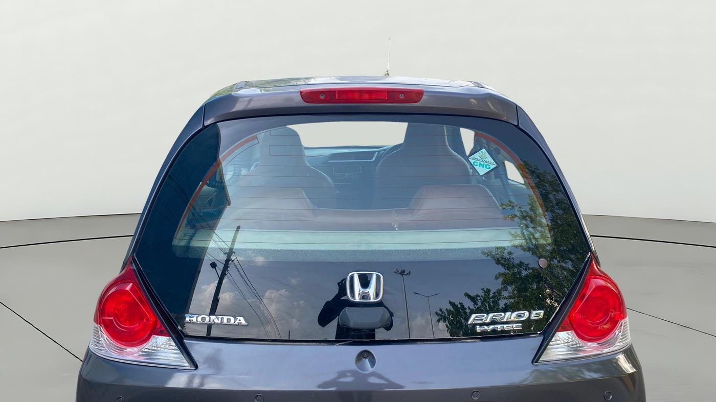 2018 Honda Brio S(O) MT, CNG, Manual, 1,35,760 km, Rear Windshield