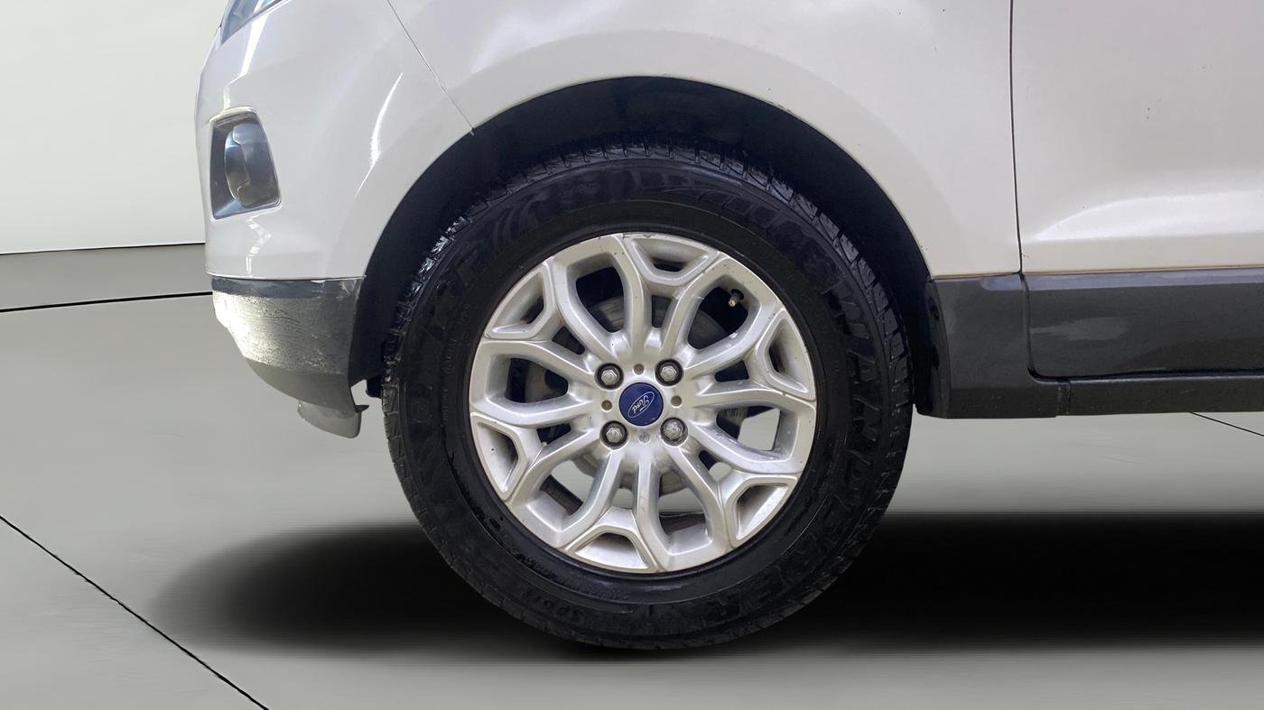 2016 Ford Ecosport TITANIUM 1.5L DIESEL, Diesel, Manual, 1,01,667 km, Left Front Wheel