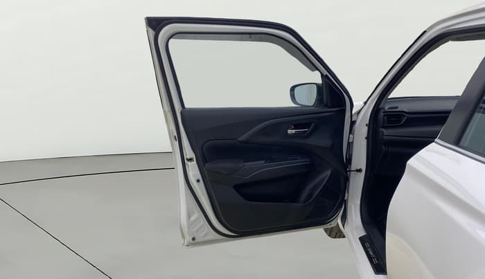 2025 Maruti Swift VXi, Petrol, Manual, 35,490 km, LHS Front Door