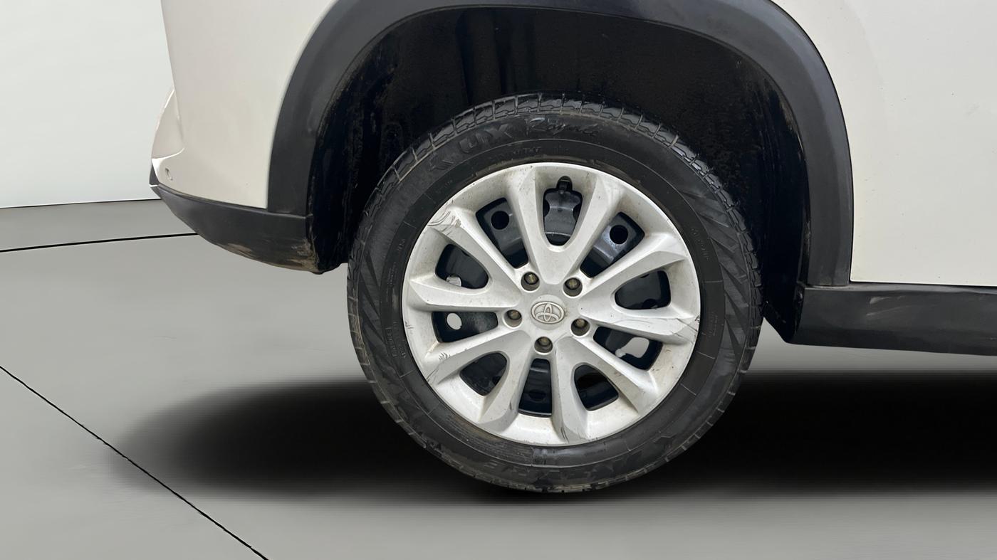 2022 Toyota URBAN CRUISER HYRYDER S HYBRID, Hybrid, Automatic, 52,333 km, Right Rear Wheel