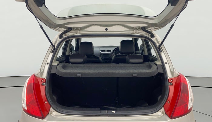 2016 Maruti Swift VXI, Petrol, Manual, 18,988 km, Boot Open Zoomed View