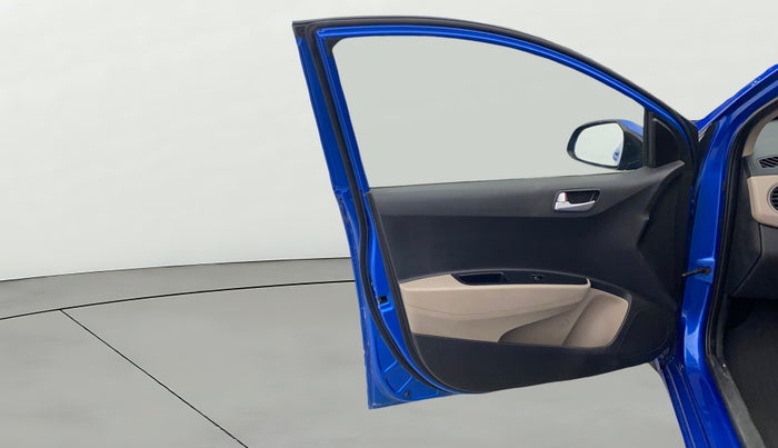 2017 Hyundai Grand i10 SPORTZ (O) AT 1.2 KAPPA VTVT, Petrol, Automatic, 80,082 km, LHS Front Door