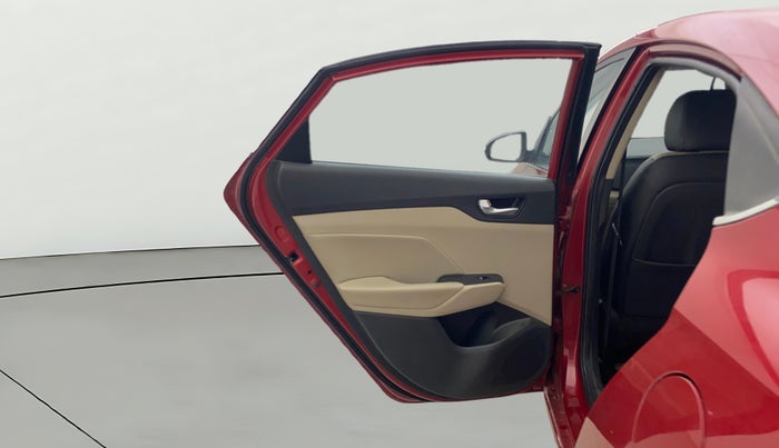 2018 Hyundai Verna 1.6 VTVT SX (O) AT, Petrol, Automatic, 96,462 km, LHS Rear Door