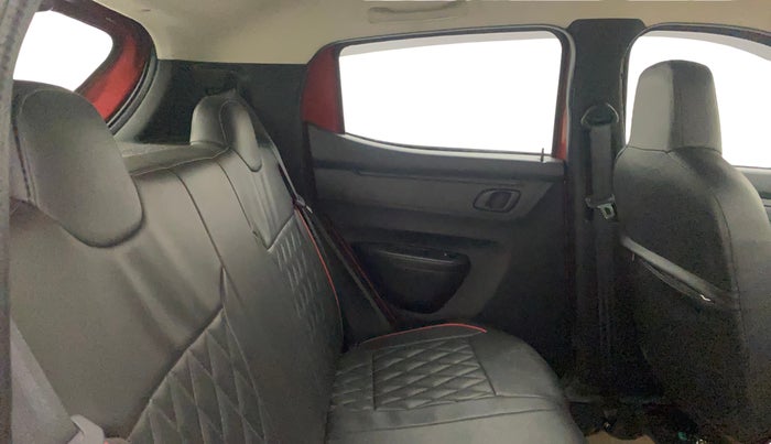 2024 Renault Kwid RXT 1.0 AMT, Petrol, Automatic, 4,535 km, Right Side Rear Door Cabin