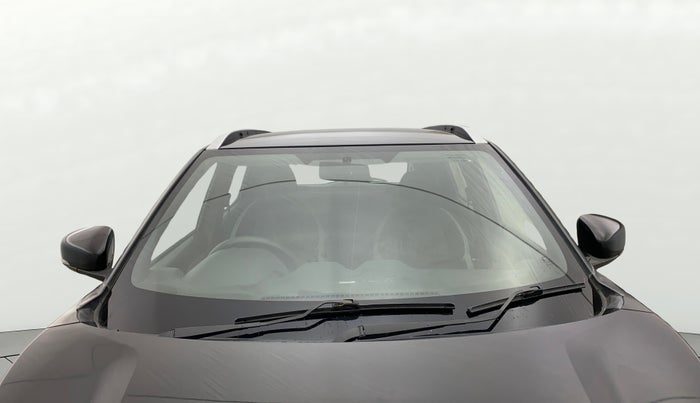 2022 Nissan MAGNITE XV AMT, Petrol, Automatic, 69,158 km, Front Windshield