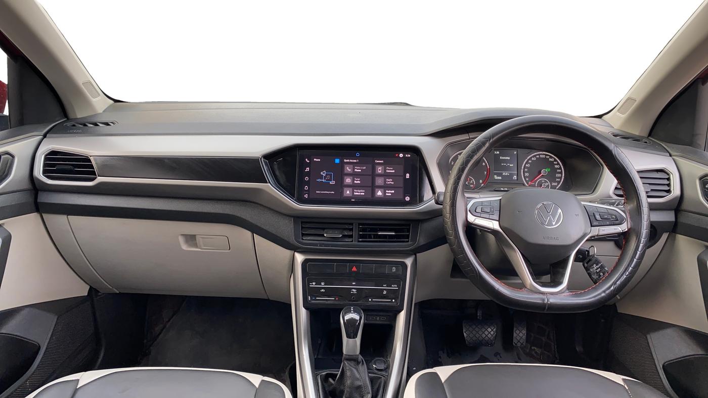 2022 Volkswagen TAIGUN HIGHLINE 1.0 TSI AT, Petrol, Automatic, 56,067 km, Dashboard
