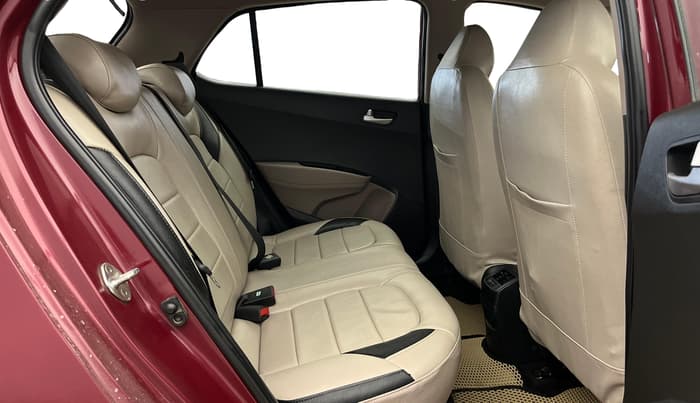 2015 Hyundai Grand i10 ASTA 1.2 KAPPA VTVT, Petrol, Manual, 58,676 km, Right Side Rear Door Cabin