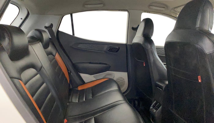 2021 Hyundai Grand i10 SPORTZ 1.2 KAPPA VTVT, Petrol, Manual, 29,791 km, Right Side Rear Door Cabin