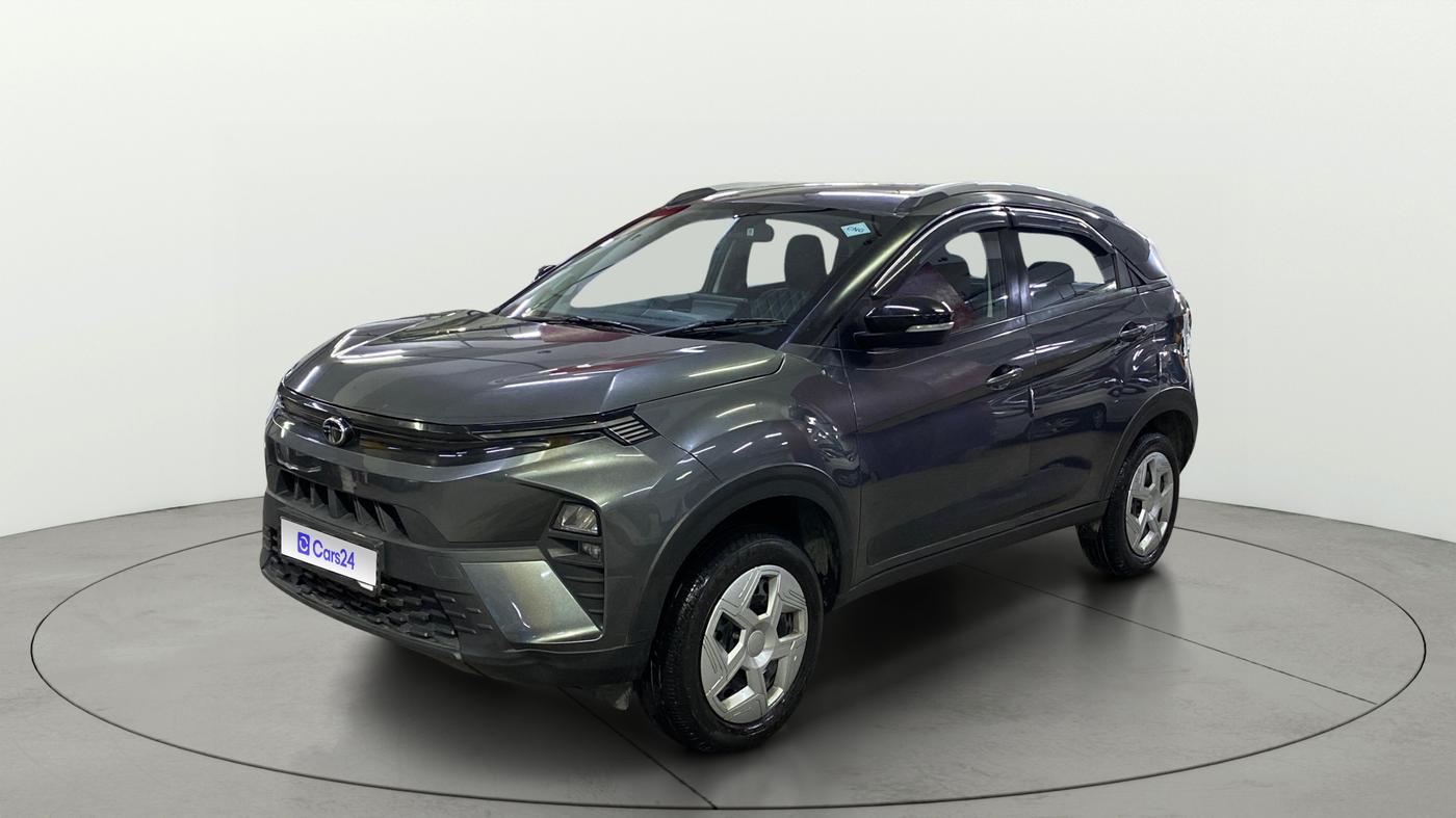 2025 Tata NEXON Pure Plus 1.2 iCNG 6MT, CNG, Manual, 12,630 km, Left Front Diagonal
