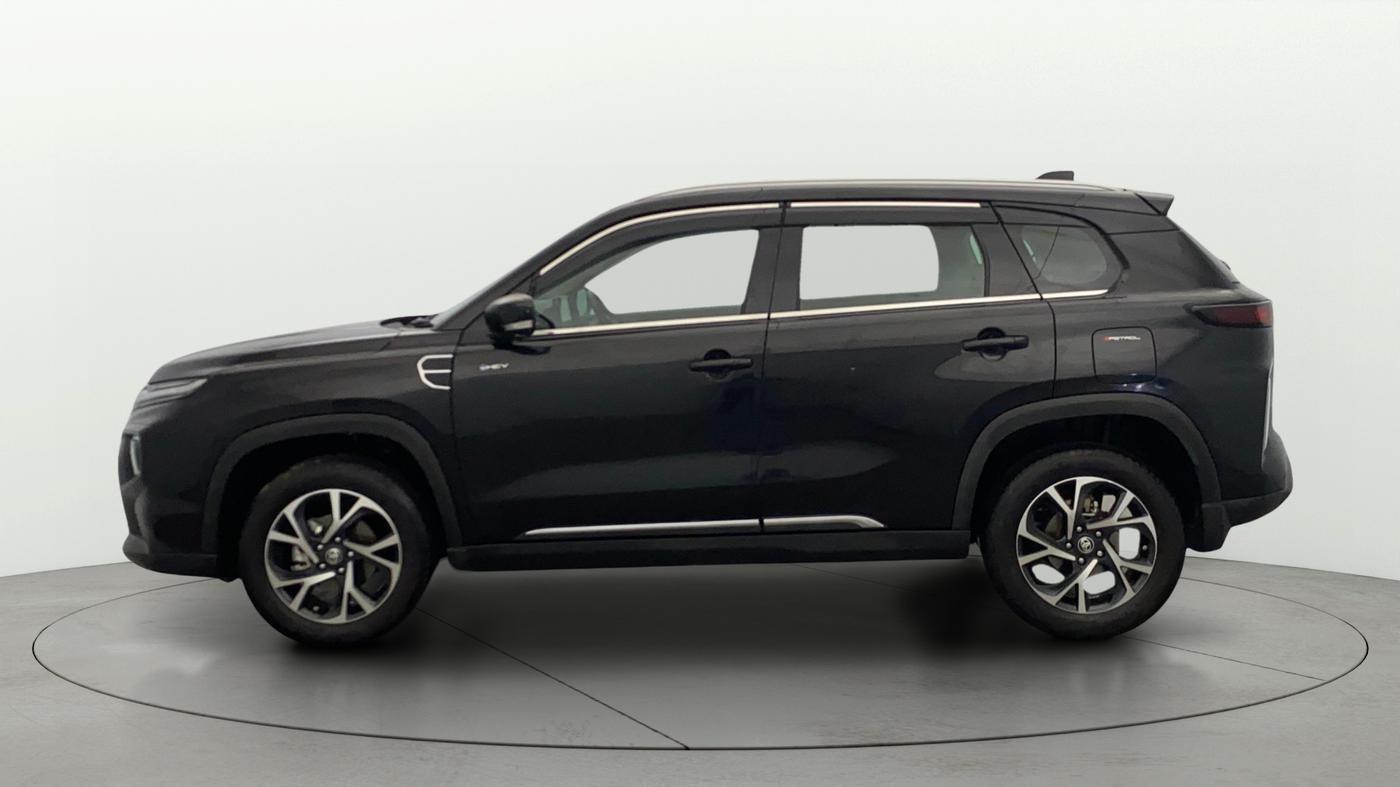 2025 Toyota URBAN CRUISER HYRYDER G (O) 2WD Hybrid 1.5L e-CVT, Hybrid, Automatic, 3,621 km, Left Side