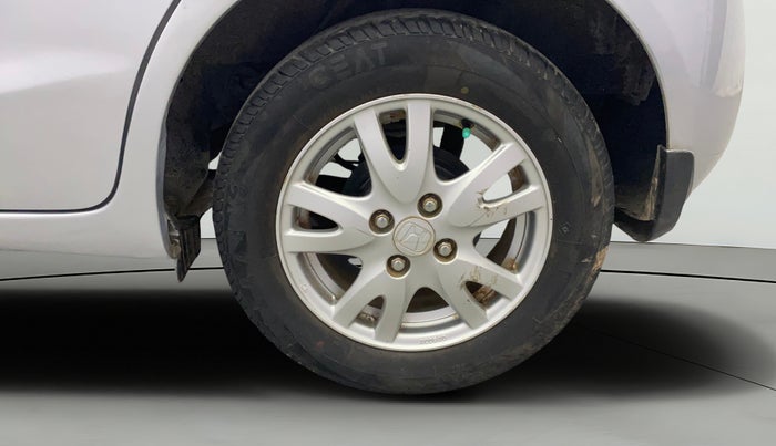 2015 Honda Brio VX MT, Petrol, Manual, 54,341 km, Left Rear Wheel