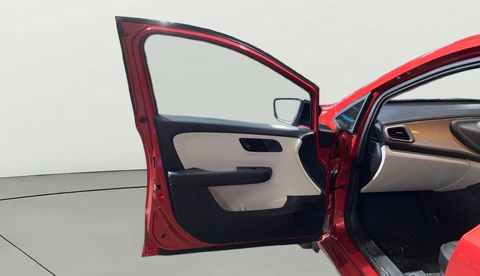 2023 Tata ALTROZ XM PLUS PETROL, Petrol, Manual, 4,418 km, LHS Front Door