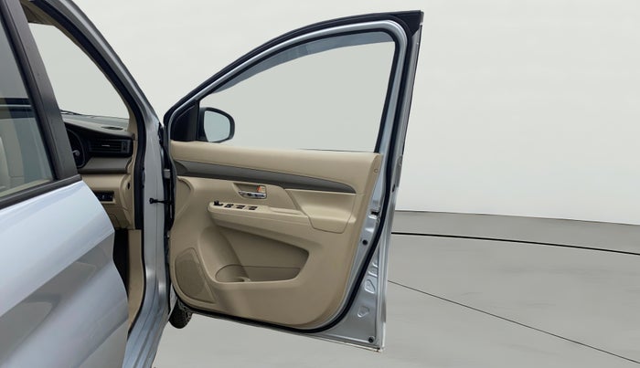 2024 Maruti Ertiga VXI SHVS, Petrol, Manual, 19,960 km, RHS Front Door