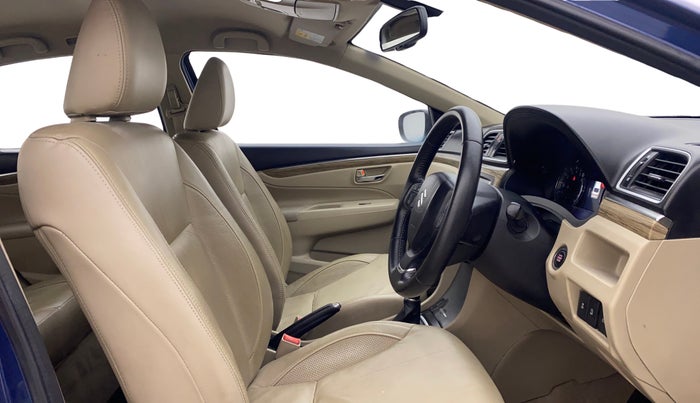 2018 Maruti Ciaz ALPHA  AT 1.5 SHVS PETROL, Petrol, Automatic, 58,671 km, Right Side Front Door Cabin