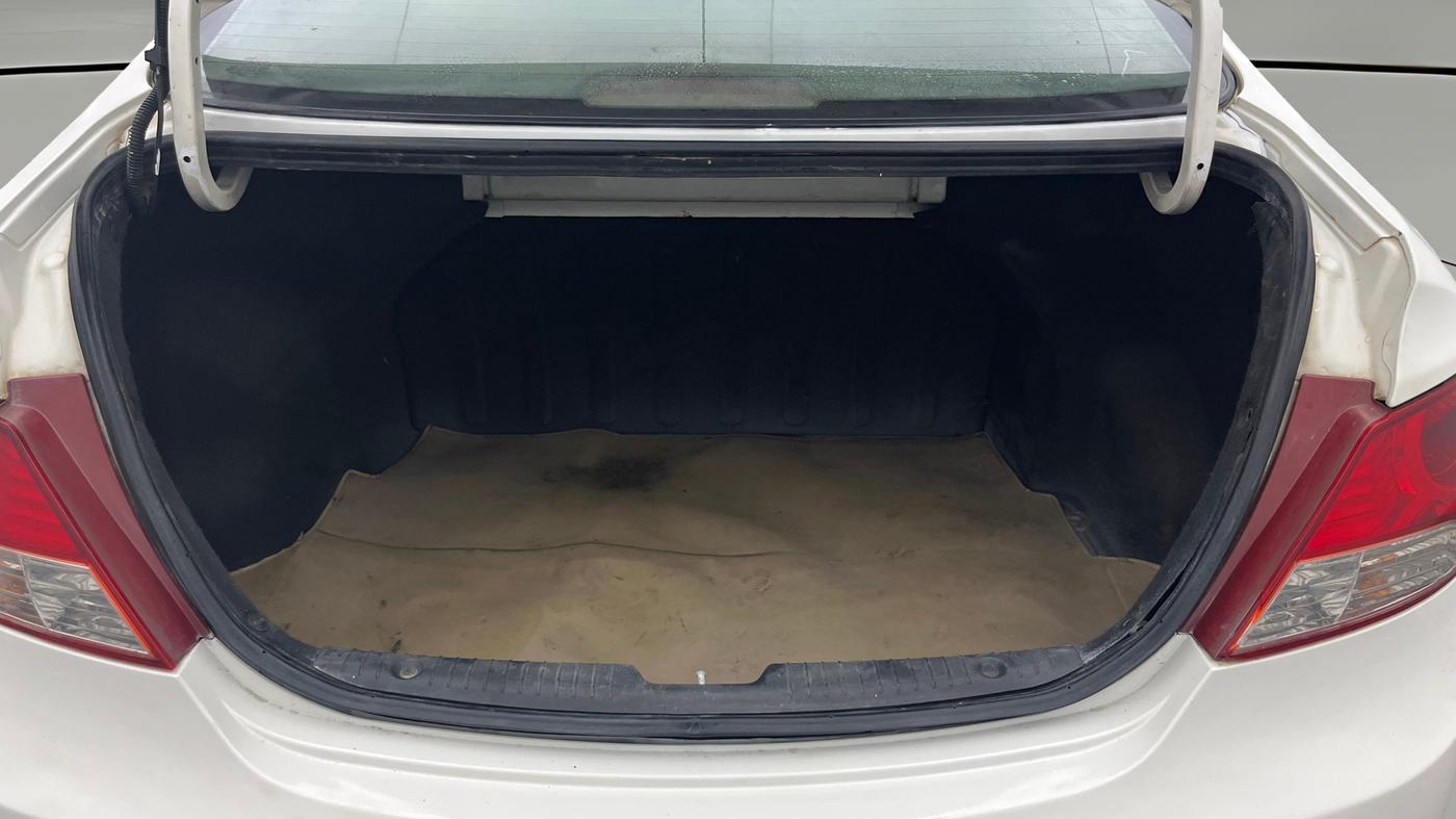 2014 Hyundai Verna FLUIDIC 1.6 CRDI SX OPT, Diesel, Manual, 81,619 km, Boot Open Zoomed View