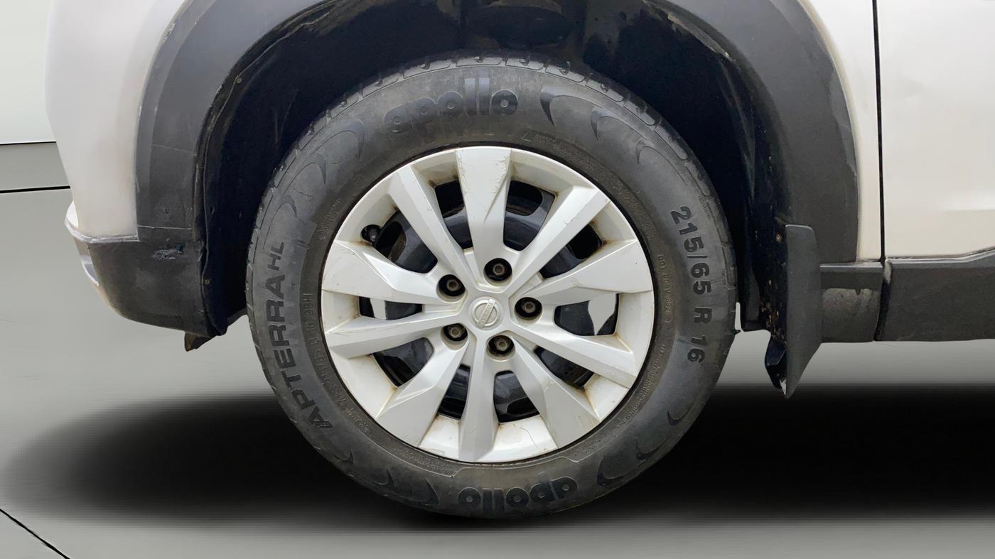 2019 Nissan Kicks XL 1.5, Petrol, Manual, 63,751 km, Left Front Wheel