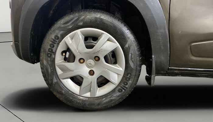 2019 Renault Kwid RXT 1.0 (O), Petrol, Manual, 31,468 km, Left Front Wheel