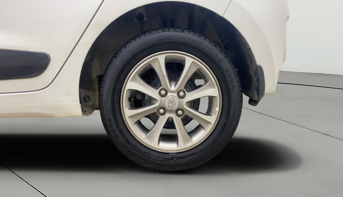 2016 Hyundai Grand i10 ASTA (O) AT 1.2 KAPPA VTVT, Petrol, Automatic, 53,534 km, Left Rear Wheel