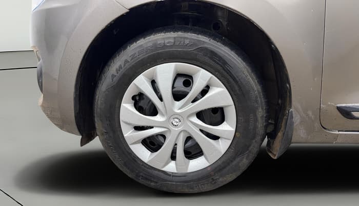 2018 Maruti Swift VXI, Petrol, Manual, 20,439 km, Left Front Wheel