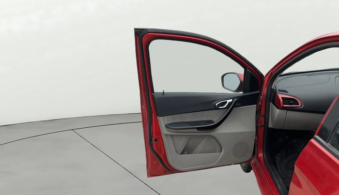 2018 Tata Tiago XZA PETROL, CNG, Automatic, 34,227 km, LHS Front Door