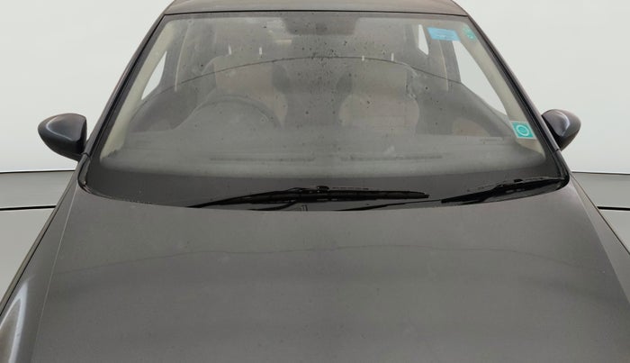 2016 Volkswagen Ameo COMFORTLINE 1.2L, Petrol, Manual, 77,841 km, Front Windshield