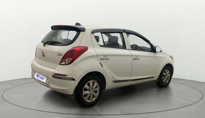 2013 Hyundai i20 ASTA 1.2, Petrol, Manual, 1,00,859 km, Right Back Diagonal