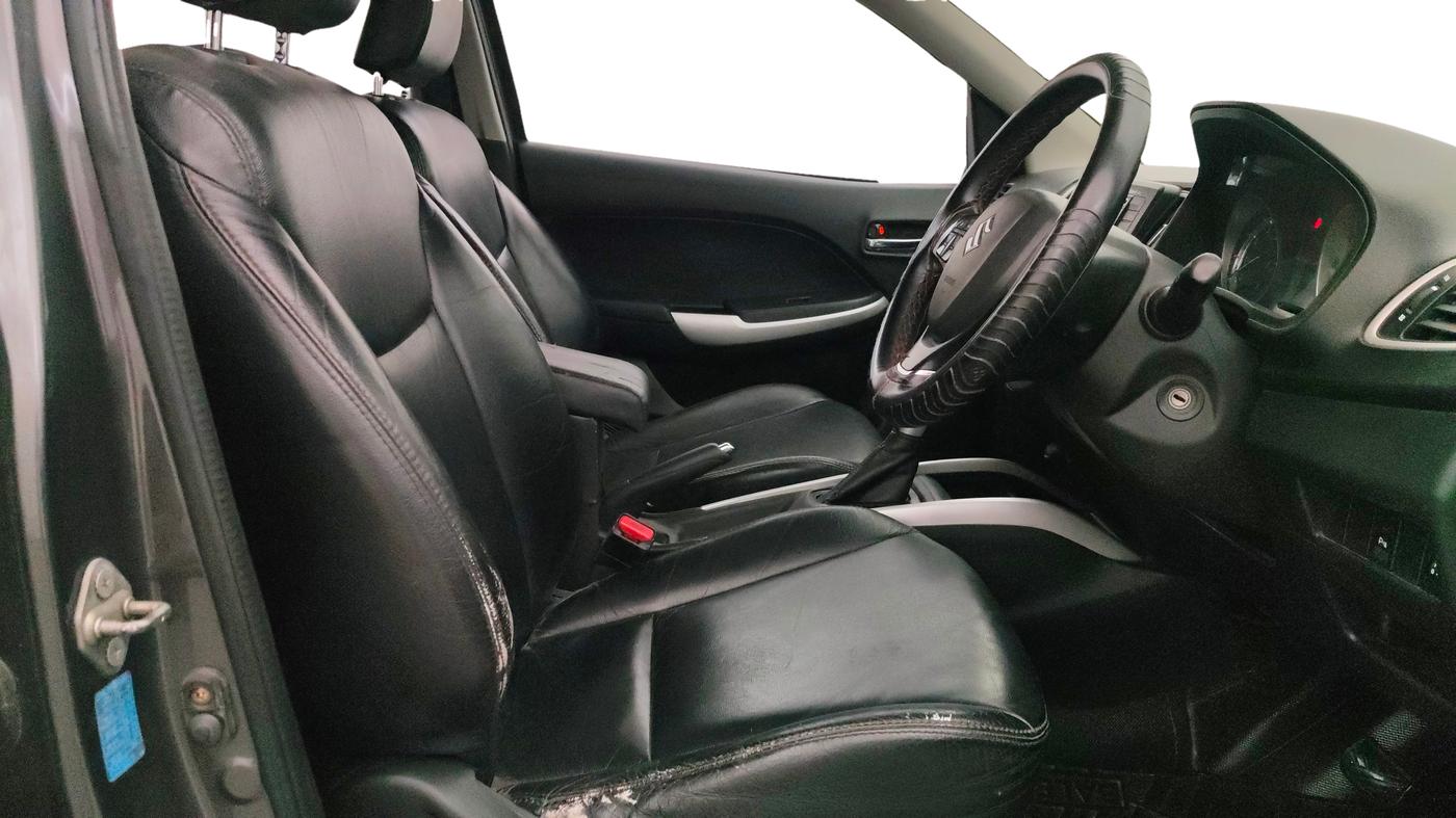 2016 Maruti Baleno DELTA CVT PETROL 1.2, Petrol, Automatic, 80,005 km, Right Side Front Door Cabin