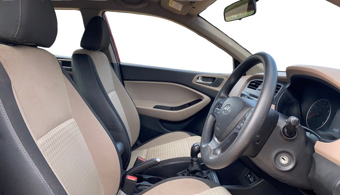 2020 Hyundai Elite i20 MAGNA PLUS 1.2, Petrol, Manual, 26,988 km, Right Side Front Door Cabin