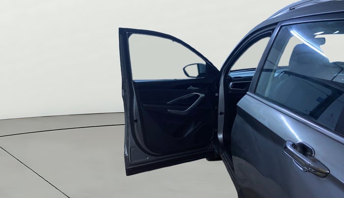 2019 MG HECTOR SHARP HYBRID 1.5 PETROL, Petrol, Manual, 77,872 km, LHS Front Door