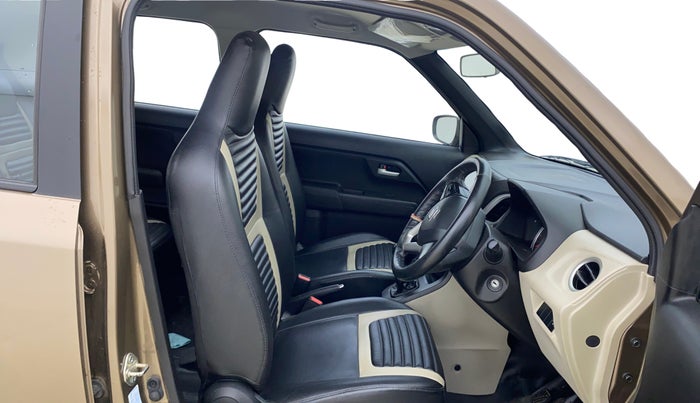 2021 Maruti New Wagon-R ZXI 1.2, Petrol, Manual, 32,010 km, Right Side Front Door Cabin