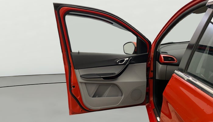 2020 Tata Tiago XZ PETROL, Petrol, Manual, 54,758 km, LHS Front Door