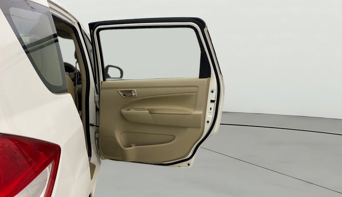 2017 Maruti Ertiga ZXI, Petrol, Manual, 74,540 km, RHS Rear Door