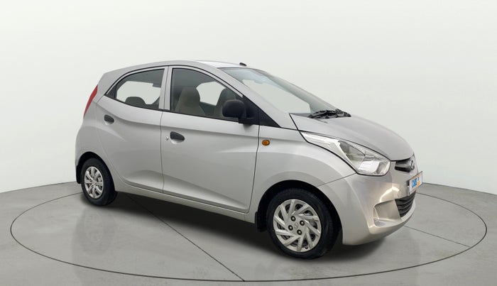 2017 Hyundai Eon ERA +, Petrol, Manual, 27,680 km, Right Front Diagonal