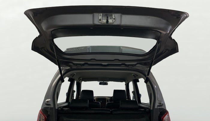 2017 Maruti Wagon R 1.0 LXI CNG, CNG, Manual, 62,952 km, Boot Door Open