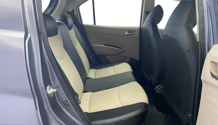 2018 Hyundai NEW SANTRO SPORTZ MT, Petrol, Manual, 94,399 km, Right Side Rear Door Cabin