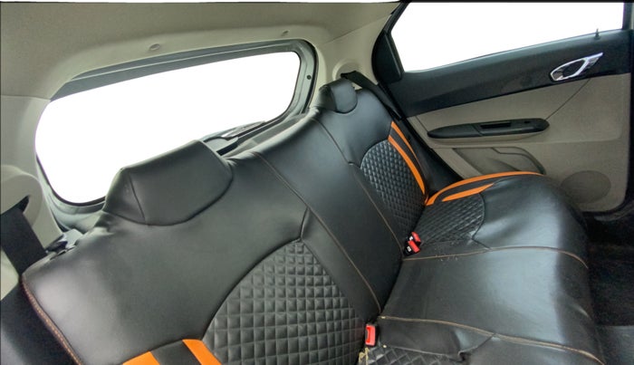 2018 Tata Tiago XZ PETROL, Petrol, Manual, 1,07,695 km, Right Side Rear Door Cabin