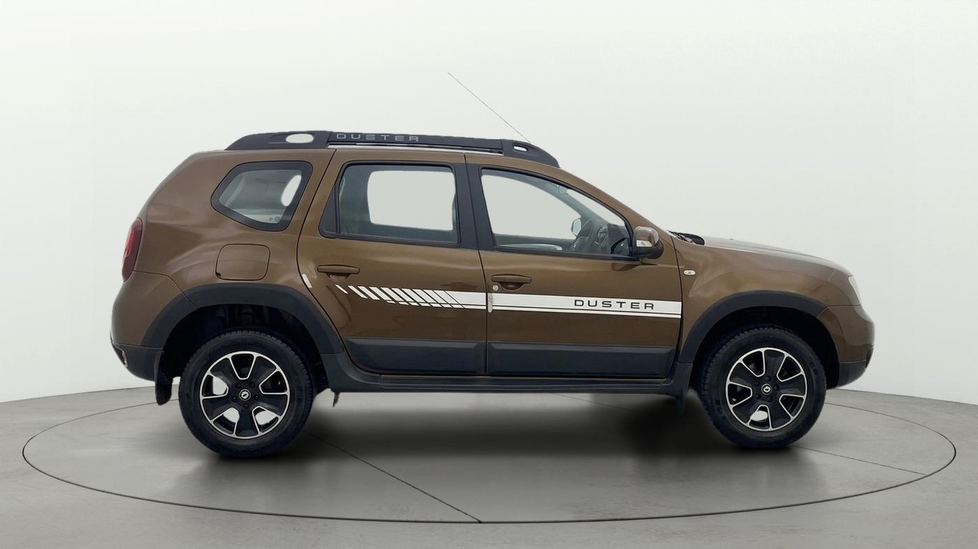 2018 Renault Duster RXS CVT, Petrol, Automatic, 98,904 km, Right Side View