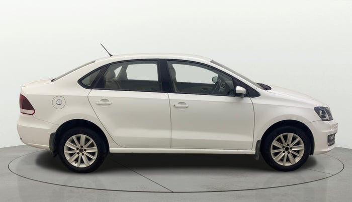 2018 Volkswagen Vento HIGHLINE 1.6 MPI, Petrol, Manual, 50,960 km, Right Side View