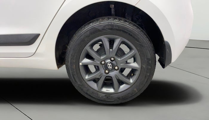 2020 Hyundai Elite i20 SPORTZ PLUS 1.2, Petrol, Manual, 13,751 km, Left Rear Wheel