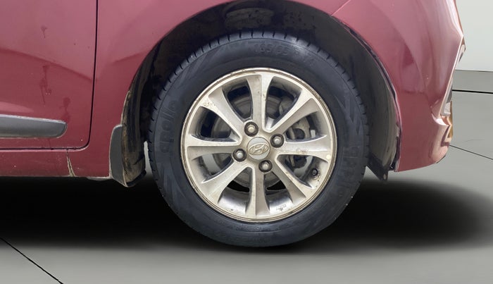 2016 Hyundai Grand i10 ASTA (O) AT 1.2 KAPPA VTVT, Petrol, Automatic, 90,912 km, Right Front Wheel