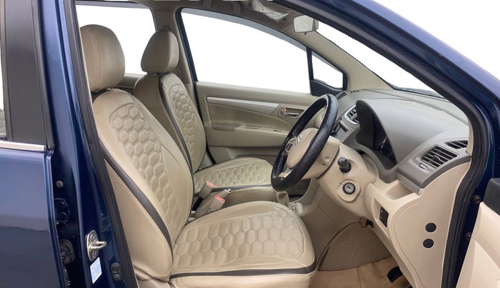 2018 Maruti Ertiga ZXI, Petrol, Manual, 67,388 km, Right Side Front Door Cabin